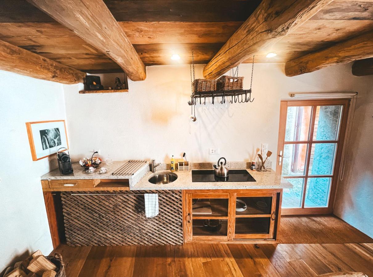 Case Di Sotto, House & Breakfast Muralto 외부 사진